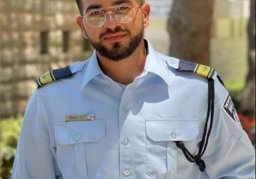 B18s6rvqT_31_117_879_879_0_x-large